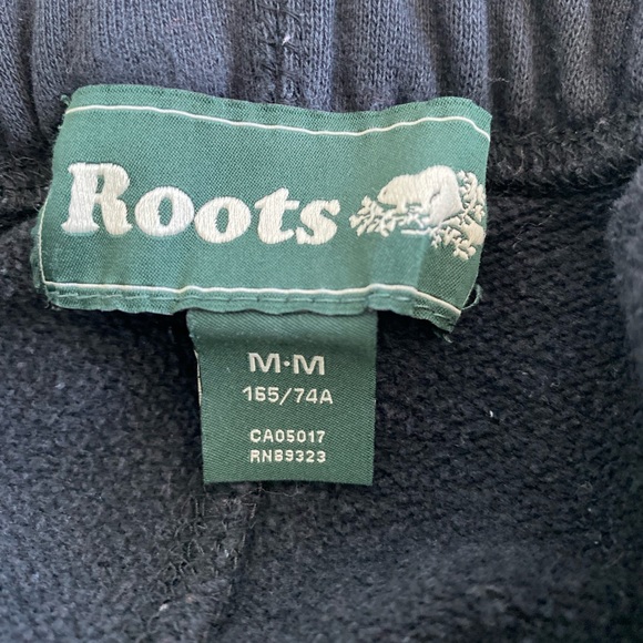 Roots black sweatpants - Picture 4 of 4